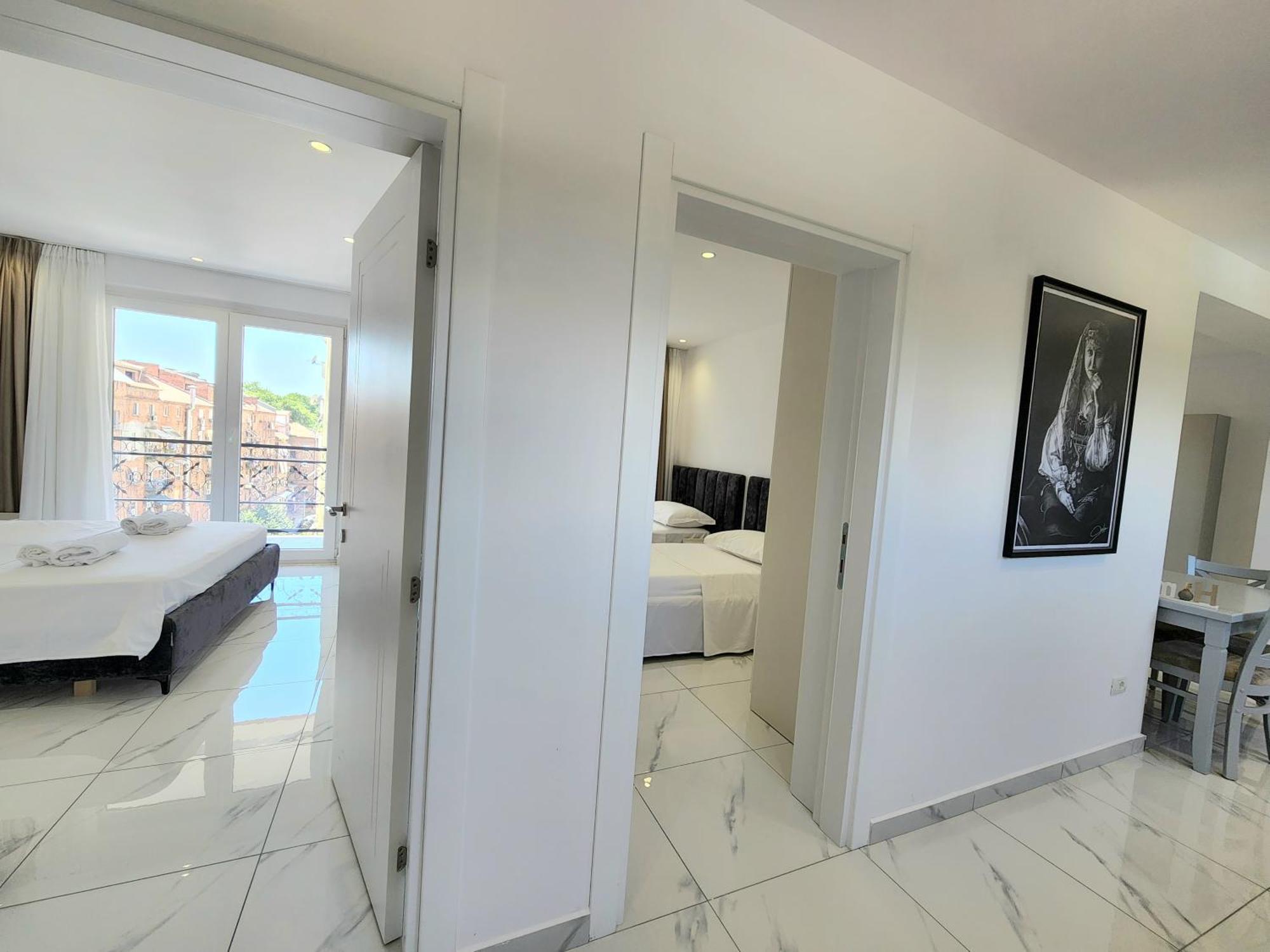 Апартаменты Center Penthouse Oasis *